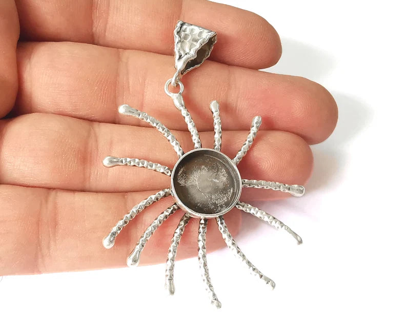 Star Starfish Dangle Pendant Blank Resin Bezel Mosaic Mountings Cabochon setting Antique Silver Plated Brass (70x50mm)(12mm Bezel ) G26113