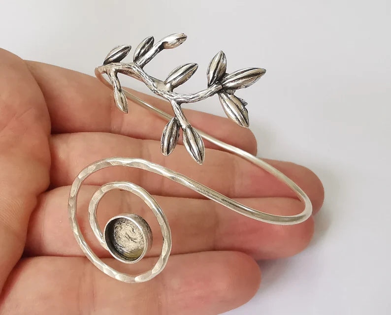 Branch swirl leaf bracelet cuff blank bezel Glass cabochon base Adjustable antique silver plated brass (10 mm ) G26119