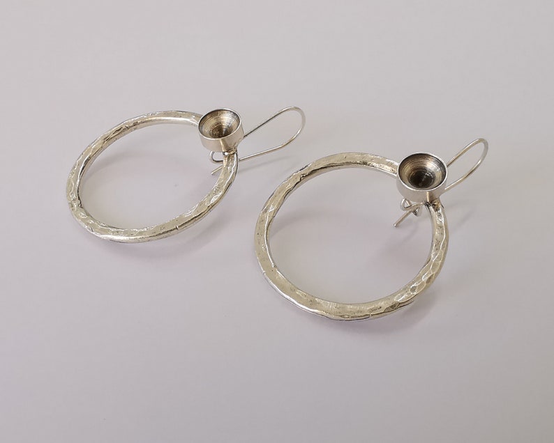 Hammered Earring Blank Base Settings Silver Resin Cabochon Base inlay Blank Mountings Antique Silver Plated Brass (8mm blank) 1 Set G25883