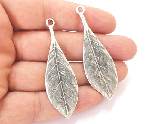 2 Leaf charms Antique silver plated charms 63x20mm G25886
