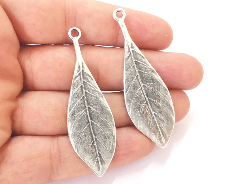 2 Leaf charms Antique silver plated charms 63x20mm G25886