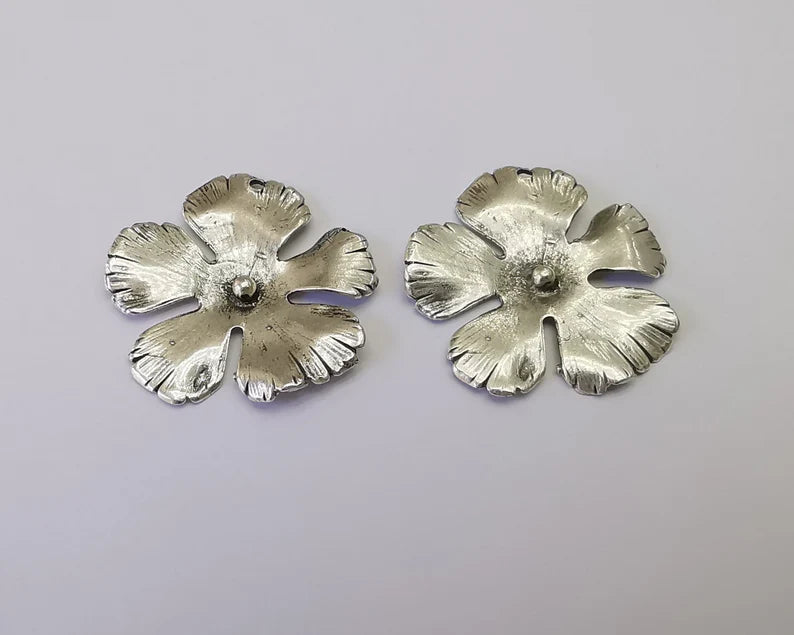 2 Flower charms Antique silver plated brass charms (34x33mm) G26135