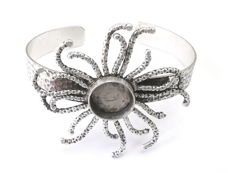 Tentacle bracelet cuff blank bezel Glass cabochon base Adjustable antique silver plated brass (14 mm Blank) G26141