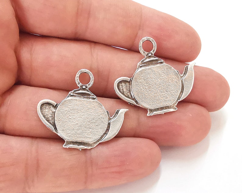 2 Teapot silver charms Antique silver plated charms (32x28mm) G27640