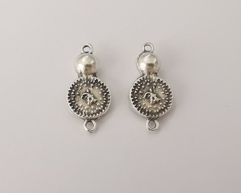 4 Coin ball connector charms (double sided) Antique silver plated charms (28x13mm) G25981