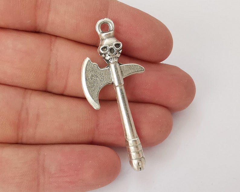 2 Axe skull charm (Double sided) Antique silver plated charms (53x22mm) G25991