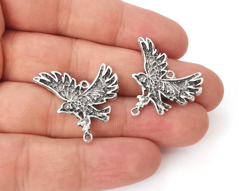 4 Bird charms (Double sided) Antique silver plated charms (29x26mm) G25994