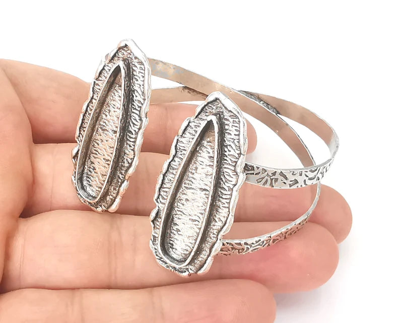 Textured silver bracelet brass cuff blank bezel Glass cabochon base Adjustable antique silver brass (34x9 mm blanks ) G26194