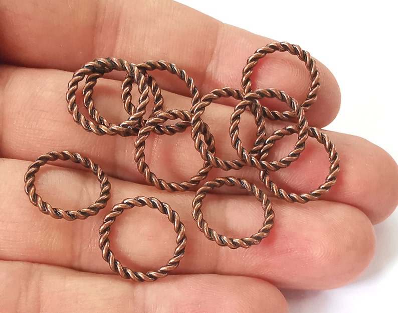 10 Twisted circle connector findings Antique copper plated findings (15 mm) G25999