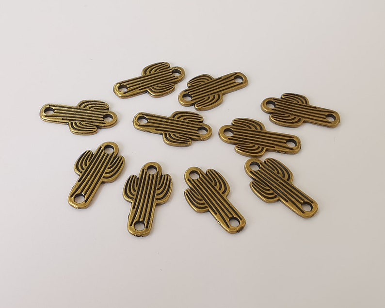 10 Cactus connector charms (double sided) Antique bronze plated charms (21x11mm) G26013