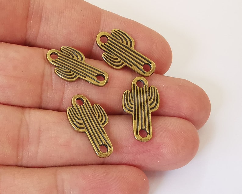 10 Cactus connector charms (double sided) Antique bronze plated charms (21x11mm) G26013