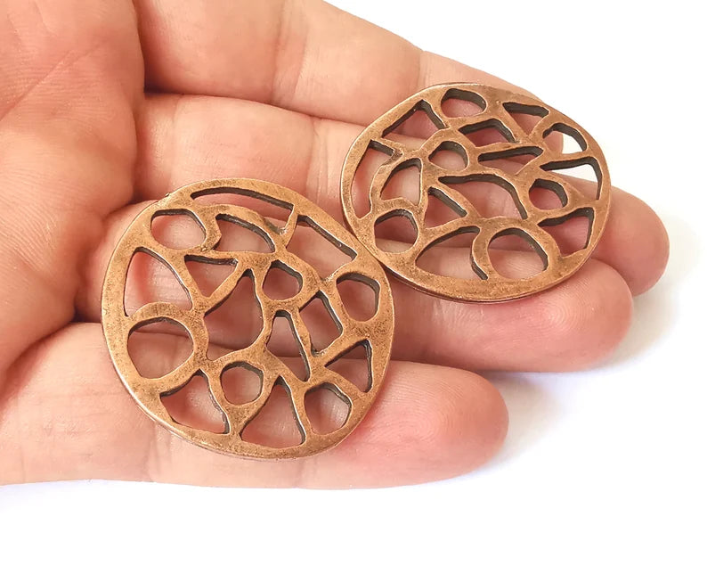 2 Round disc charms Antique copper plated charms (41mm) G26039