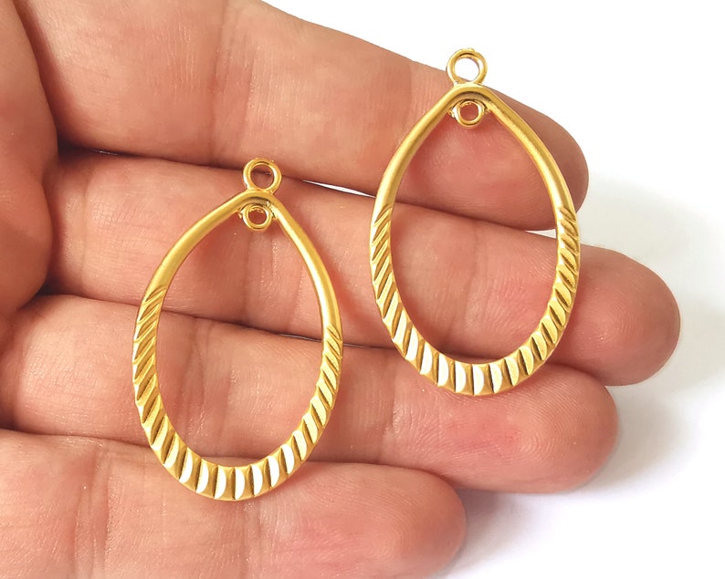 2 Ribbed oval connector charms Double sided Gold plated charms (42x25 mm) G24571