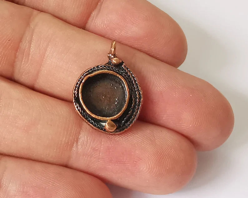 Round pendant blank cabochon bezel Mosaic base inlay blank resin Antique Copper Plated Brass (10mm bezel) G26081