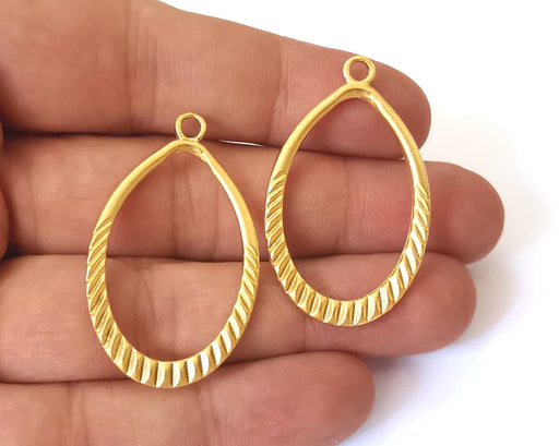 2 Ribbed oval charms Double sided Gold plated charms (42x25 mm) G24191