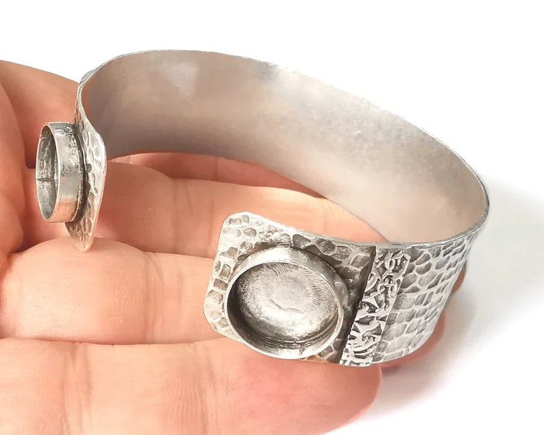 Flowers bracelet cuff blank bezel Glass cabochon base Adjustable antique silver plated brass (14 mm ) G26115