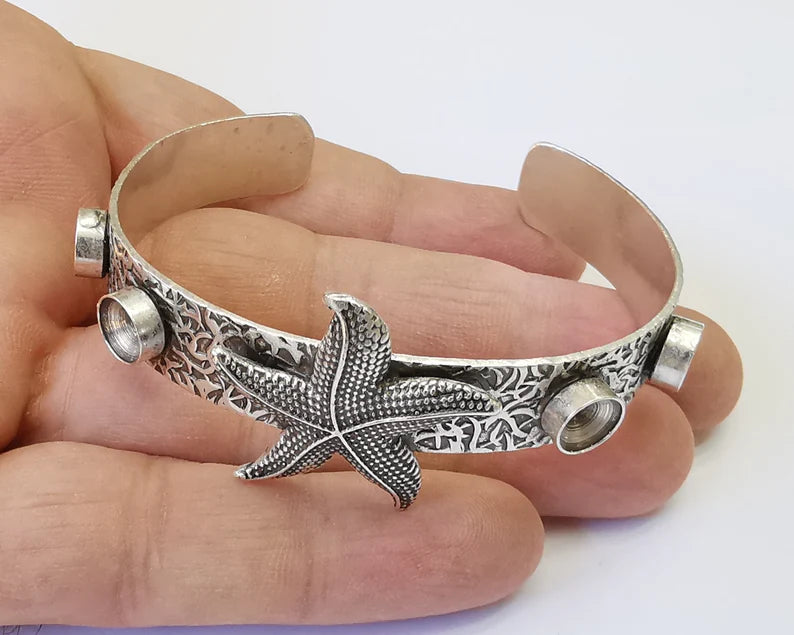 Starfish bracelet cuff blank bezel Glass cabochon base Adjustable antique silver plated brass (8 mm Blanks) G26138