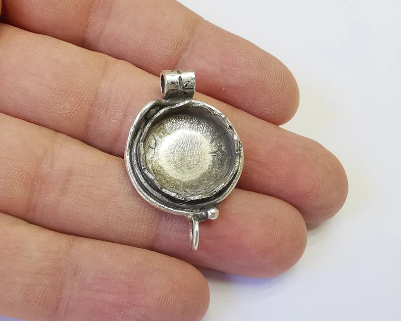 Flower silver pendant blank bezel base setting necklace blank mountings Antique silver plated brass (17 mm blank) G26139