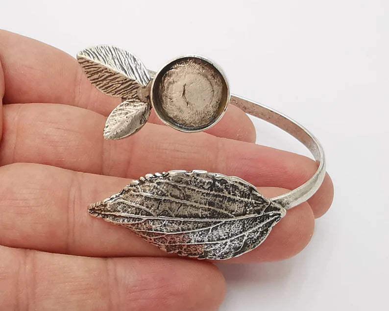 Leaf leaves bracelet brass cuff blank bezel Glass cabochon base Adjustable antique silver plated brass (14mm Blank) G26159