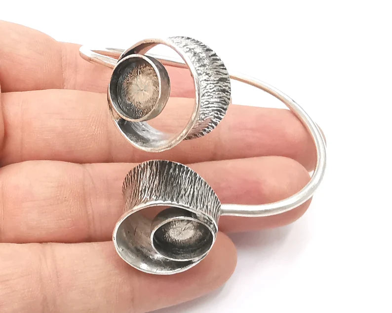 Brushed bracelet cuff blank bezel Glass cabochon base Adjustable antique silver plated brass (12 mm Blank) G26170