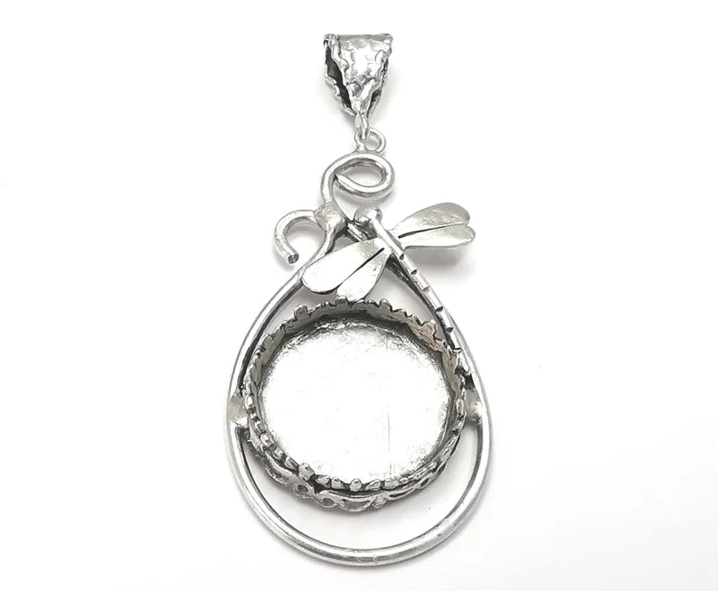 Dragonfly pendant base setting bezel blank Antique silver plated brass pendant (80x33 mm)(25 mm blank) G26359