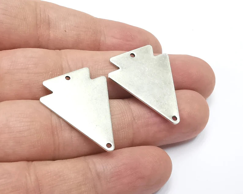 2 Arrow head connector charm Antique silver plated brass charm (29x24mm) G26294