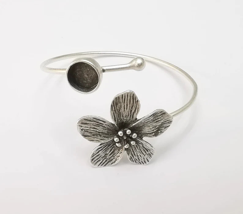Flower Ball Head Bracelet Brass Cuff Blank Bezel Cabochon Base Adjustable Antique Silver (10mm blanks) G26459