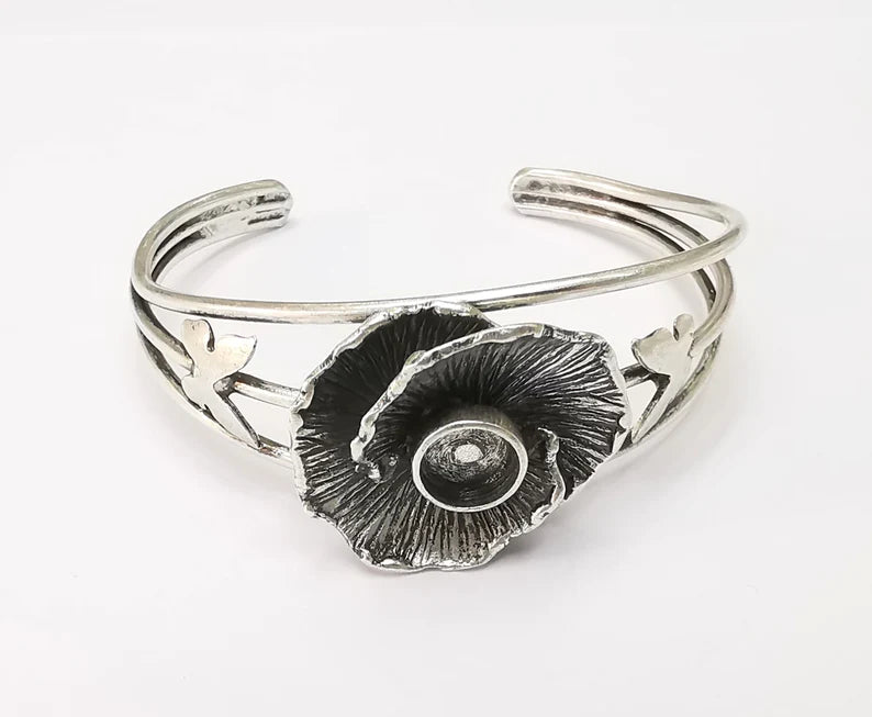 Flower Butterfly Bracelet Blanks, Cuff Bezels Cabochon Bases Resin Mountings, Cuff Frame, Antique Silver Plated Brass (8mm bezel) G26461