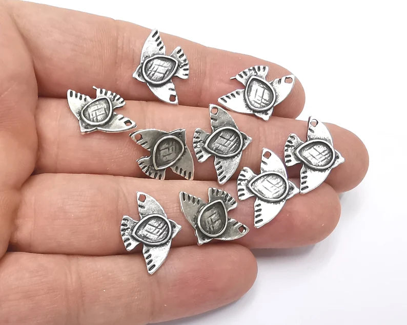 10 Silver bird bezel charm blank base Antique silver plated charms 20x14mm (Blank Size 8x6mm) G26295