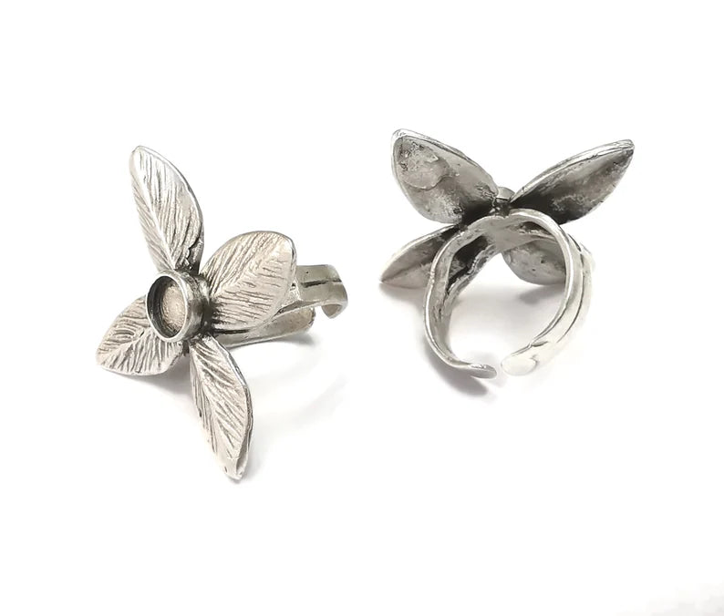 Leaf Ring Bases, Ring Blanks, Ring Bezel Setting, Ring Frame, Cabochon Mountings Adjustable Antique Silver Plated Brass (6mm Blanks) G26465