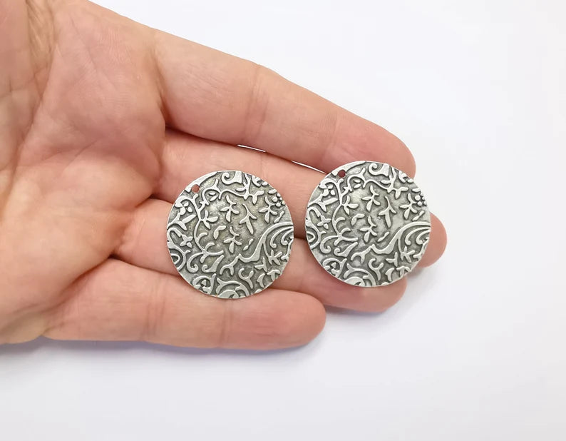 2 Flowers Branch Charms Round Charms Antique Silver Plated Charms (34mm) G26474