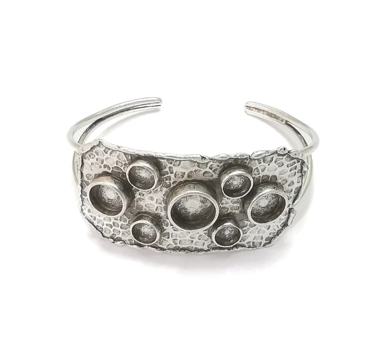 Silver Hammered Bracelet Blank Cuff Bezel Cabochon Base Resin Mountings Adjustable Antique Silver Plated Brass (10mm-8mm-6mm Blanks) G26490