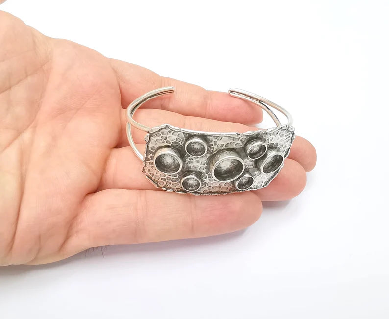 Silver Hammered Bracelet Blank Cuff Bezel Cabochon Base Resin Mountings Adjustable Antique Silver Plated Brass (10mm-8mm-6mm Blanks) G26490