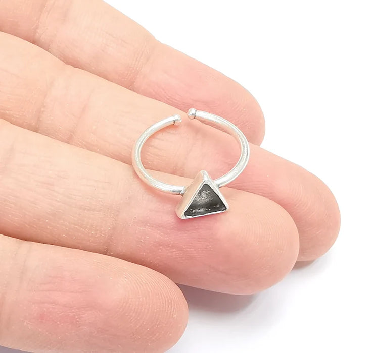 Triangle Silver Ring Setting Blank Cabochon Mounting Adjustable Ring Base Bezel Antique Silver Plated Brass (6mm Blank) G26494