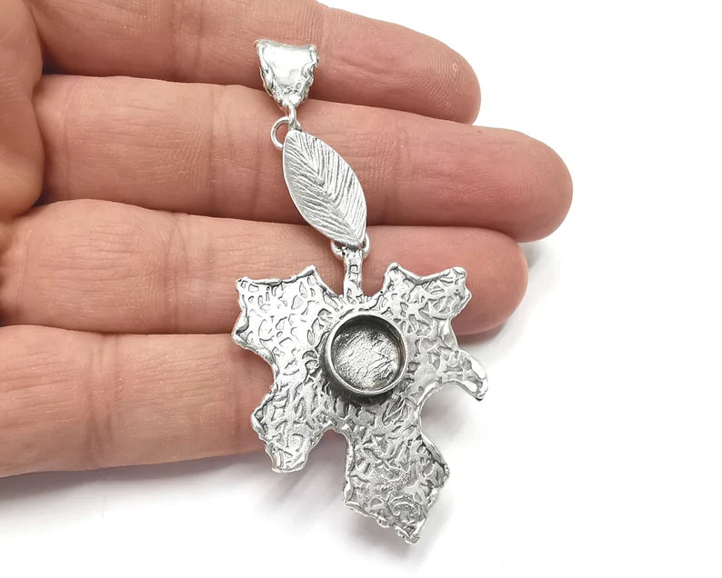 Leaf pendant base setting bezel blank Antique silver plated brass pendant (78mm) G26347