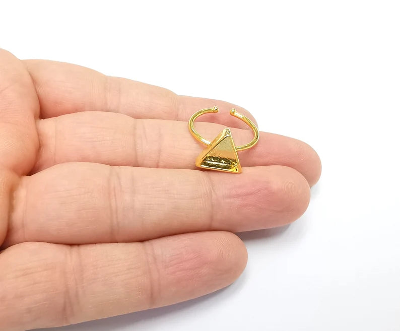 Shiny Gold Triangle Ring Bezels Ring Settings Resin Ring Backs Cabochon Mounting Gold Plated Brass Adjustable Ring Base (10mm blank) G26523
