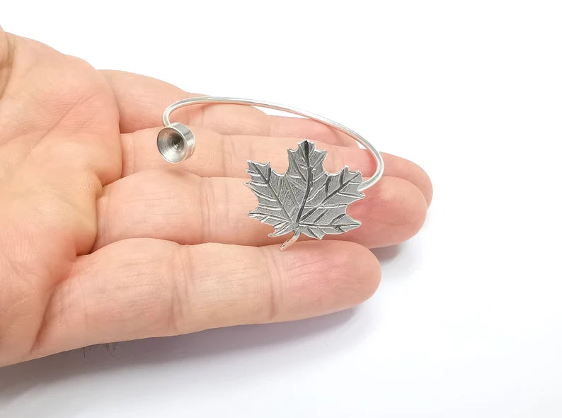 Silver Maple Leaf Bracelet Blanks Resin Cuff Dry Bezel Cabochon Base Adjustable Antique Silver Plated Brass (8mm Blanks) G26538