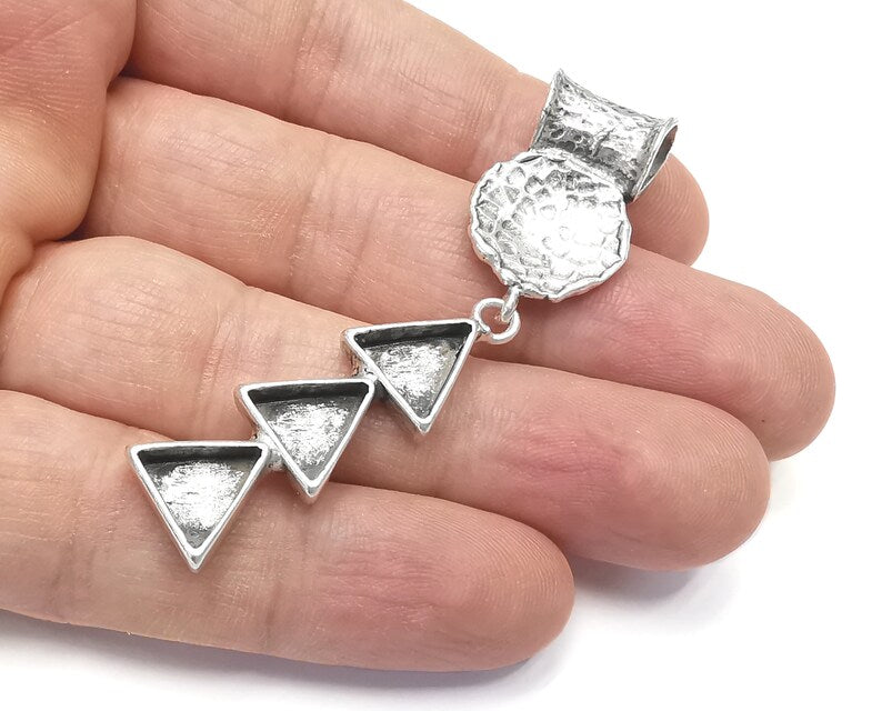 Hammered Disc Pendant Base Setting Bezel Blank Antique Silver Plated Brass Pendant (67x17mm) G26544