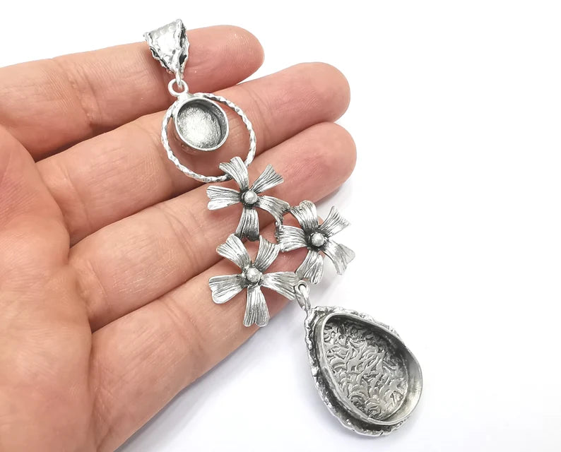 Flowers pendant base setting bezel blank Antique silver plated brass pendant (108mm) G26369