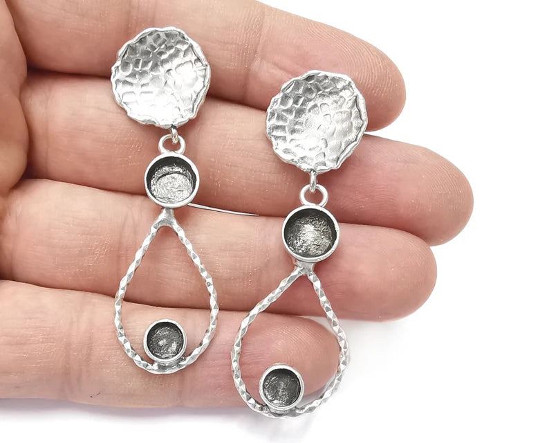 1 Pairs Drop Hammered Disc silver Dangle Earring Set Base Wire Antique Silver Plated Brass Earring Base (59x20mm)( 8 mm blanks) G26404