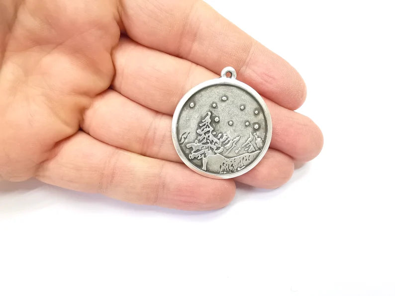 Winter Mountain Landscape Pine Tree Round Pendant Charms Antique Silver Plated Pendant (38x35mm) G26568