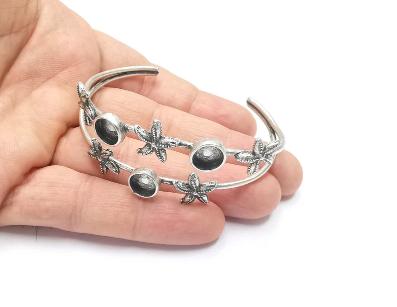 Starfish Bracelet Blanks, Cuff Bezels Cabochon Bases Resin Mountings, Cuff Frame, Antique Silver Plated Brass (8mm Bezels) G26604
