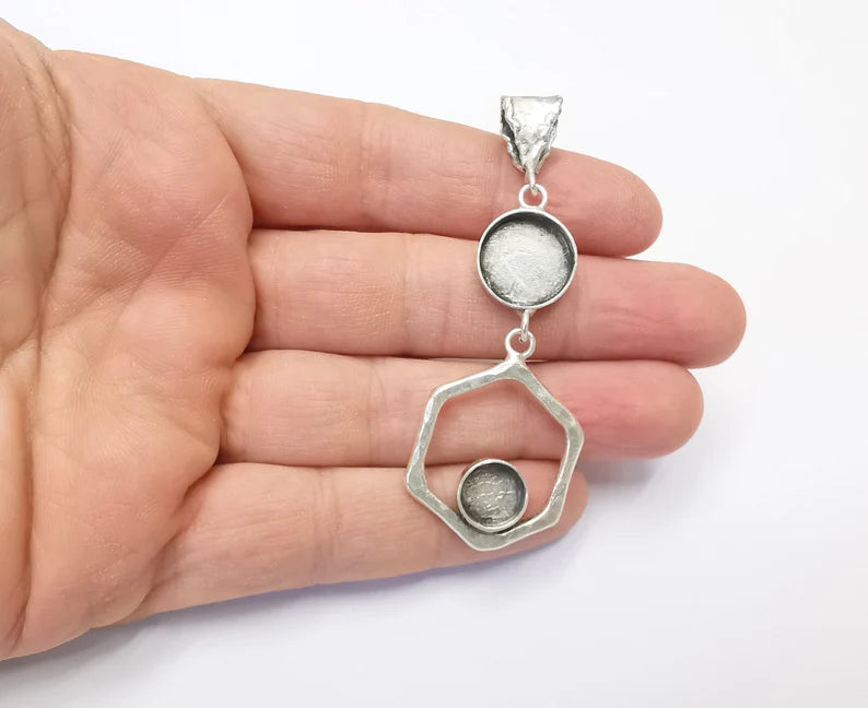 Circles Dangle Pendant Blank Resin Bezel Mosaic Mountings Cabochon Setting Antique Silver Plated Brass (72x30mm)(10mm - 15mm Bezels) G26413