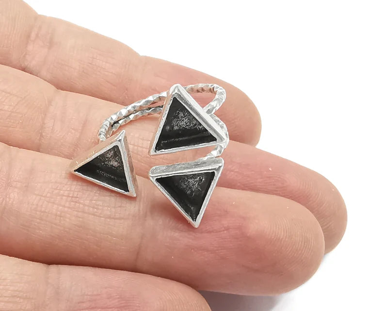 Triangle Silver Ring Setting Blank Cabochon Mounting Adjustable Ring Base Bezel Antique Silver Plated Brass ( 8mm Blanks) G26623