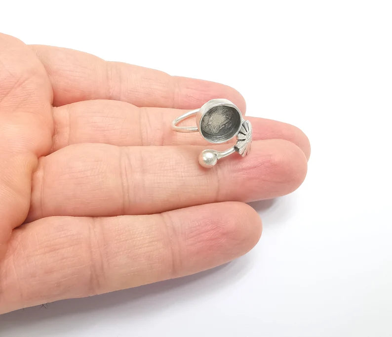 Flower Ball Head Ring Blanks Ring Setting Cabochon Mounting Adjustable Ring Base Bezel Antique Silver Plated Brass (10mm Blanks) G26644