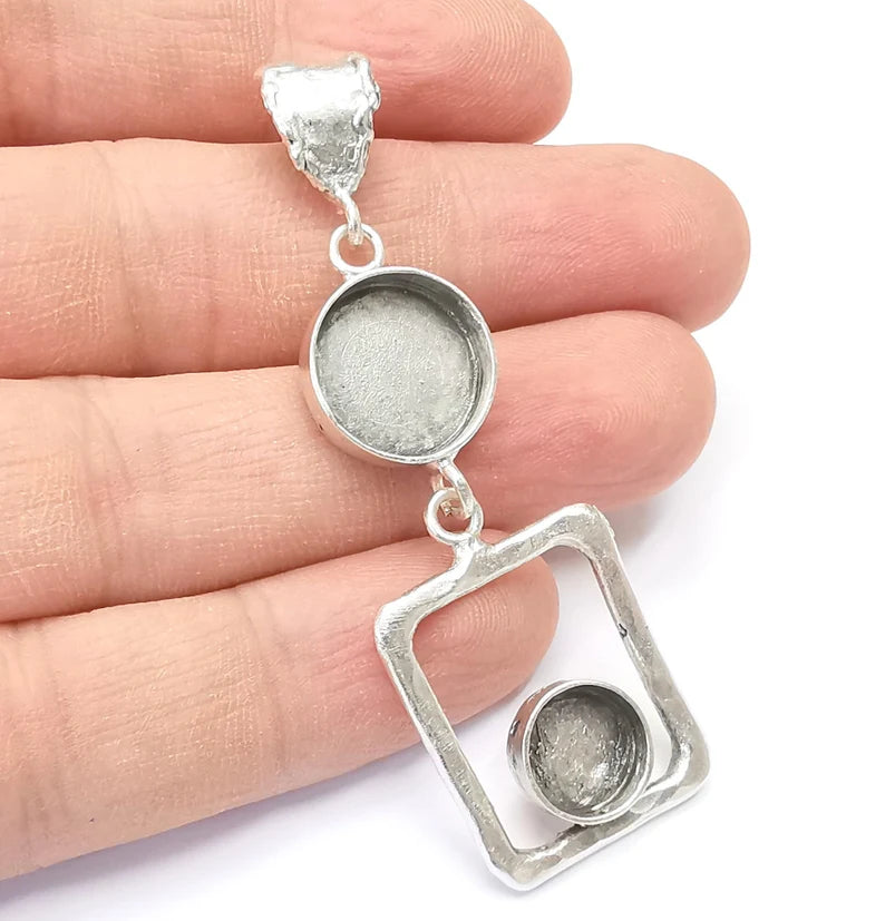 Silver Dangle Pendant Blank Resin Bezel Mosaic Mountings Cabochon Setting Antique Silver Plated Brass (70x22mm)(14mm - 10mm Bezels) G26449