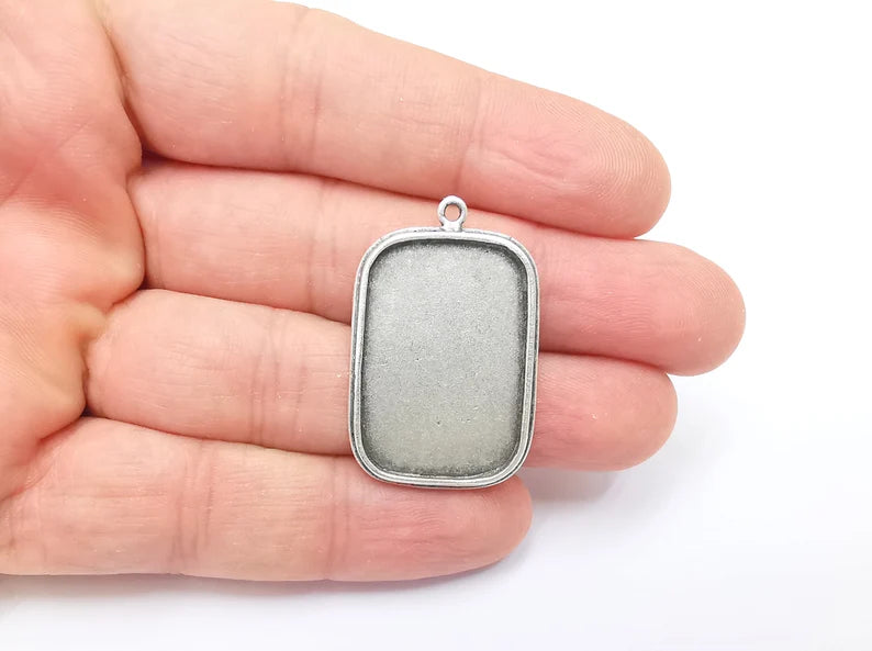 Silver Frame Pendant Blank Antique Silver Plated Pendant (37x24mm) (31x21mm Blank Size) G26455