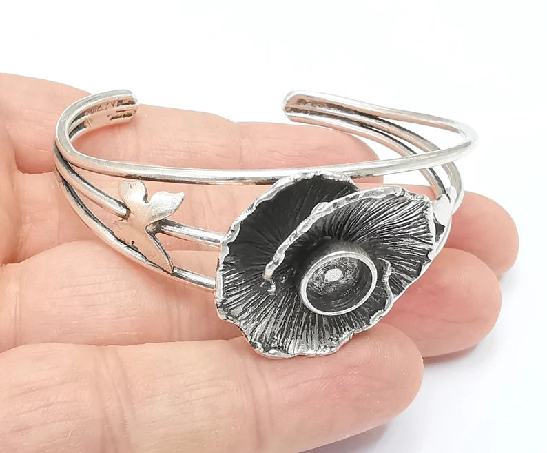 Flower Butterfly Bracelet Blanks, Cuff Bezels Cabochon Bases Resin Mountings, Cuff Frame, Antique Silver Plated Brass (8mm bezel) G26461