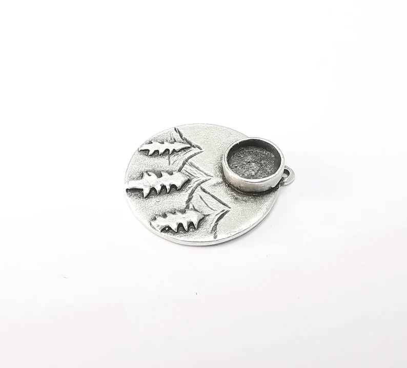 Mountain Pine Tree Charms Blank Resin Bezel Mosaic Mountings Cabochon Setting Antique Silver Plated Brass (27x24mm)(8mm Blank) G26464