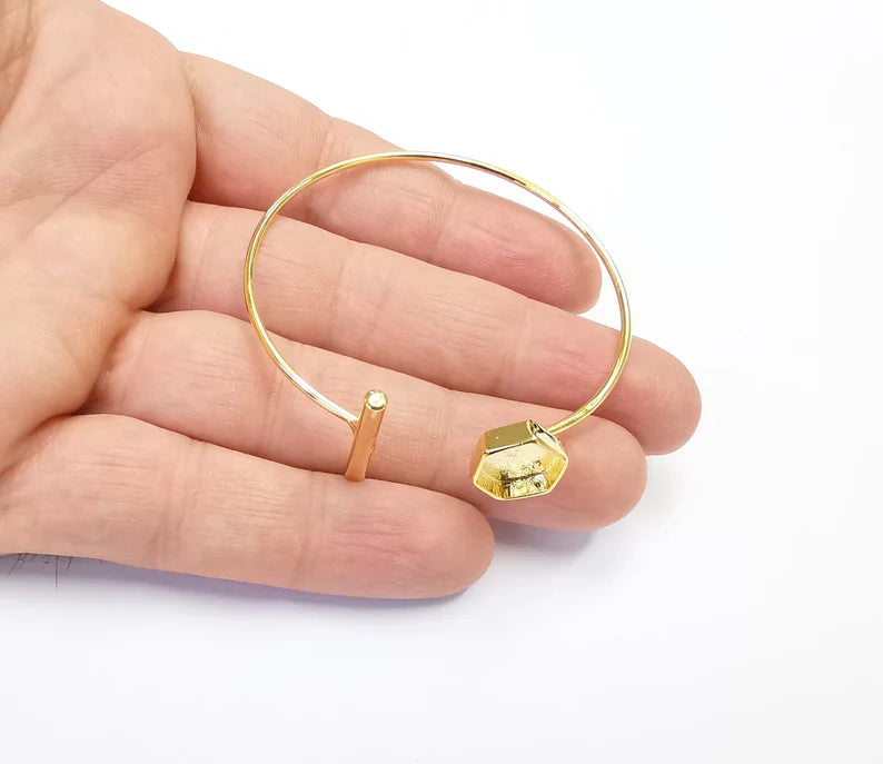 Shiny Gold Hexagon Bracelet Blanks, Cuff Bezels Cabochon Bases Resin Mountings, Cuff Frame, Adjustable Gold Plated Brass(10mm bezel) G26479
